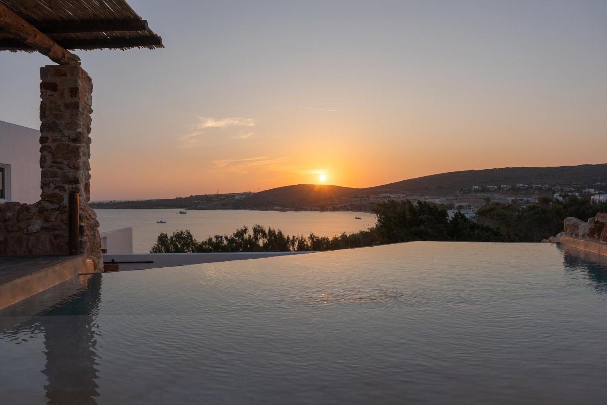 Krios Luxury Suites Krotiri Exterior photo
